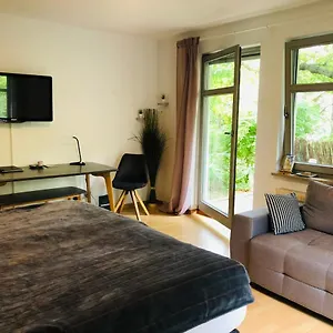 Modernes Neustadt Apartment